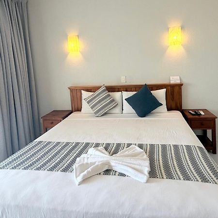 Hotel Villas Ema ซีฮัวตาเนโค ภายนอก รูปภาพ