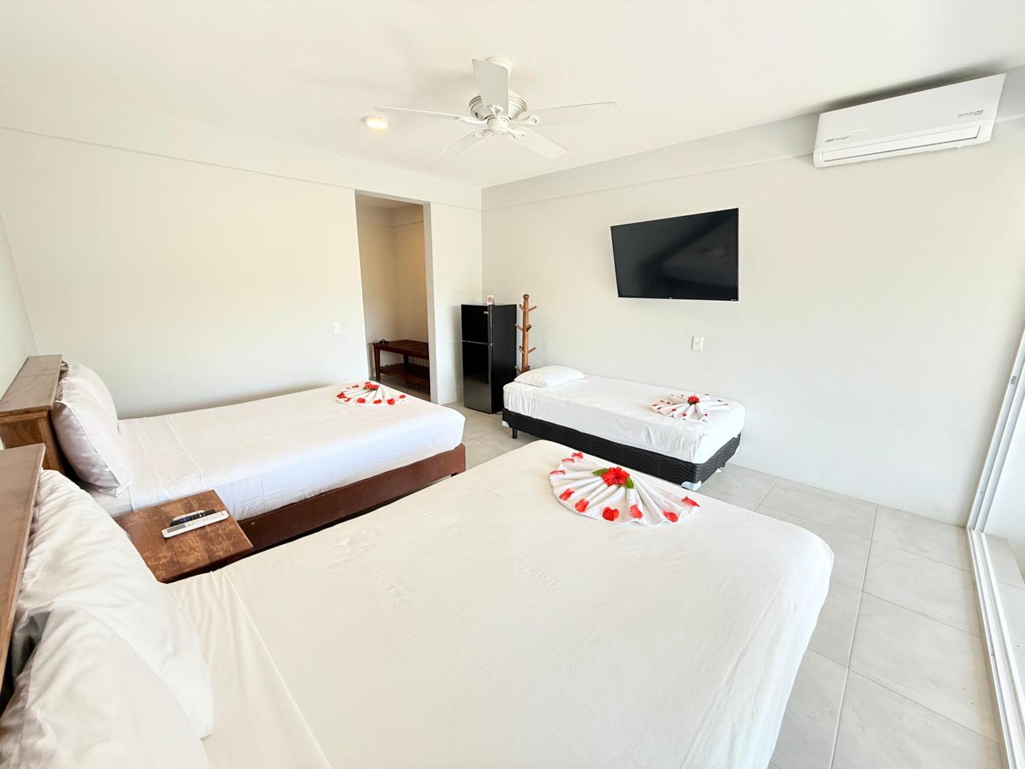 Hotel Villas Ema ซีฮัวตาเนโค ภายนอก รูปภาพ