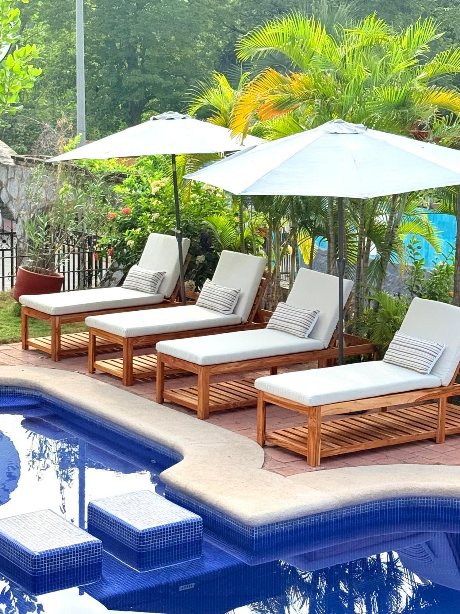 Hotel Villas Ema ซีฮัวตาเนโค ภายนอก รูปภาพ